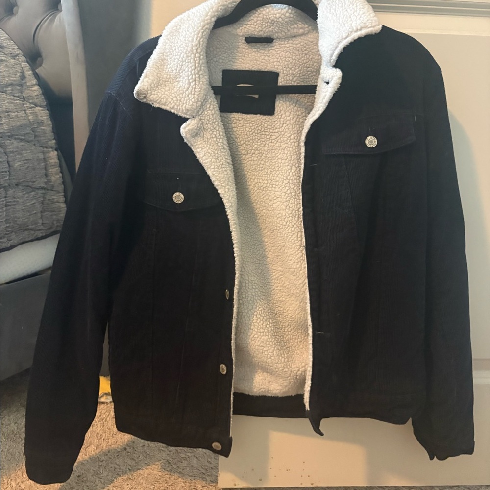 Brandy Melville Black Sherpa-Lined Jacket with Cream Fleece